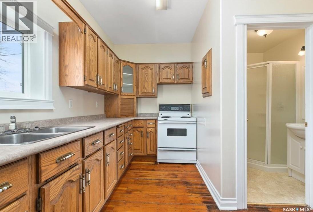 217 H Avenue S, Saskatoon, Saskatchewan  S7M 1W1 - Photo 8 - SK025734