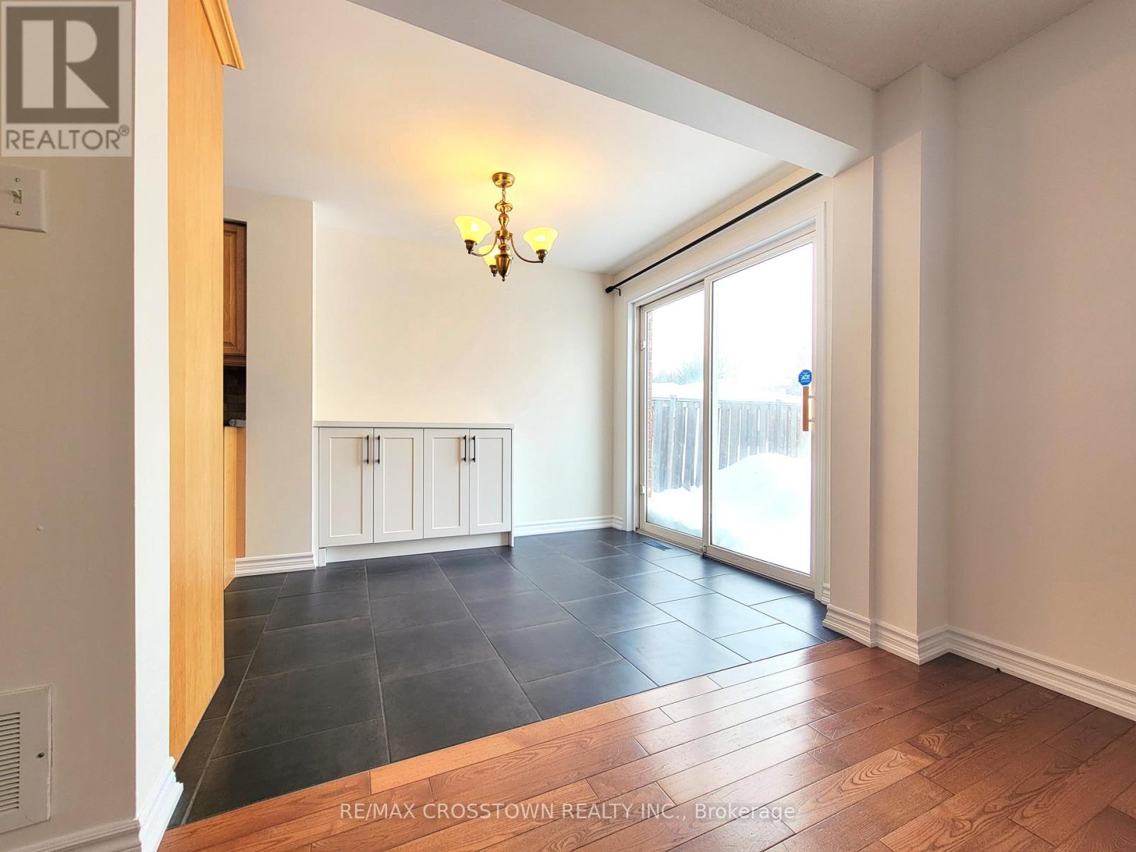 7 Addison Trail, Barrie (Georgian Drive), Ontario  L4M 7A7 - Photo 12 - S12638710