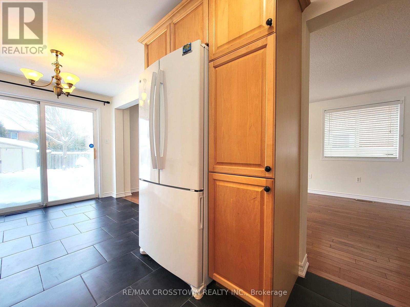 7 Addison Trail, Barrie (Georgian Drive), Ontario  L4M 7A7 - Photo 18 - S12638710