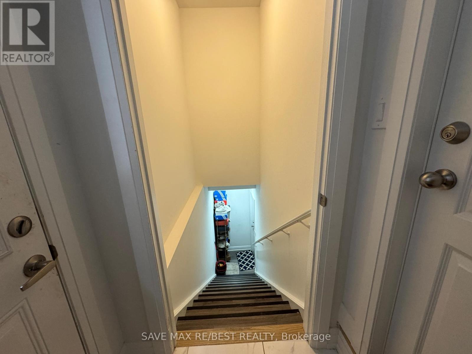 Bsmt - 118 Jura Crescent, Brampton, Ontario  L6P 0J4 - Photo 2 - W12638606