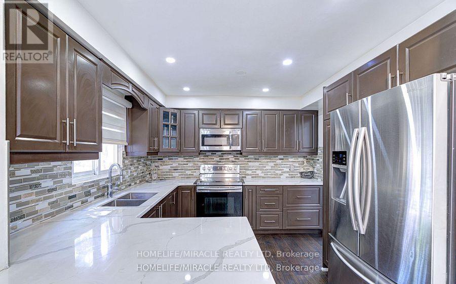 55 Castlehill Road, Brampton, Ontario  L6X 4C9 - Photo 12 - W12638610