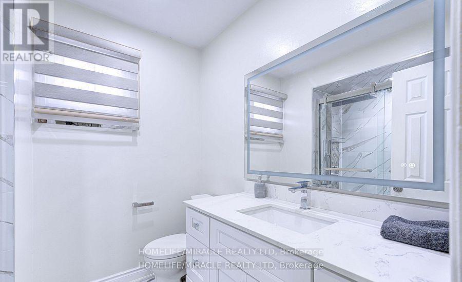 55 Castlehill Road, Brampton, Ontario  L6X 4C9 - Photo 19 - W12638610