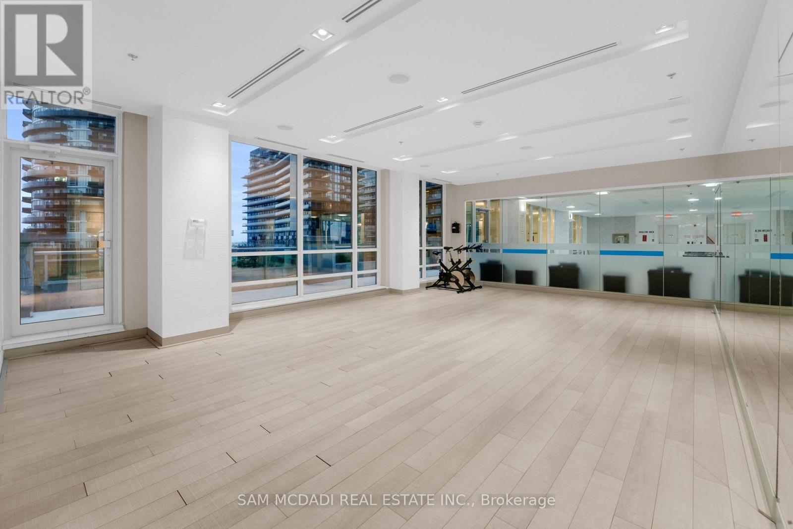 Ph1 - 16 Brookers Lane, Toronto, Ontario  M8V 0A5 - Photo 33 - W12638638