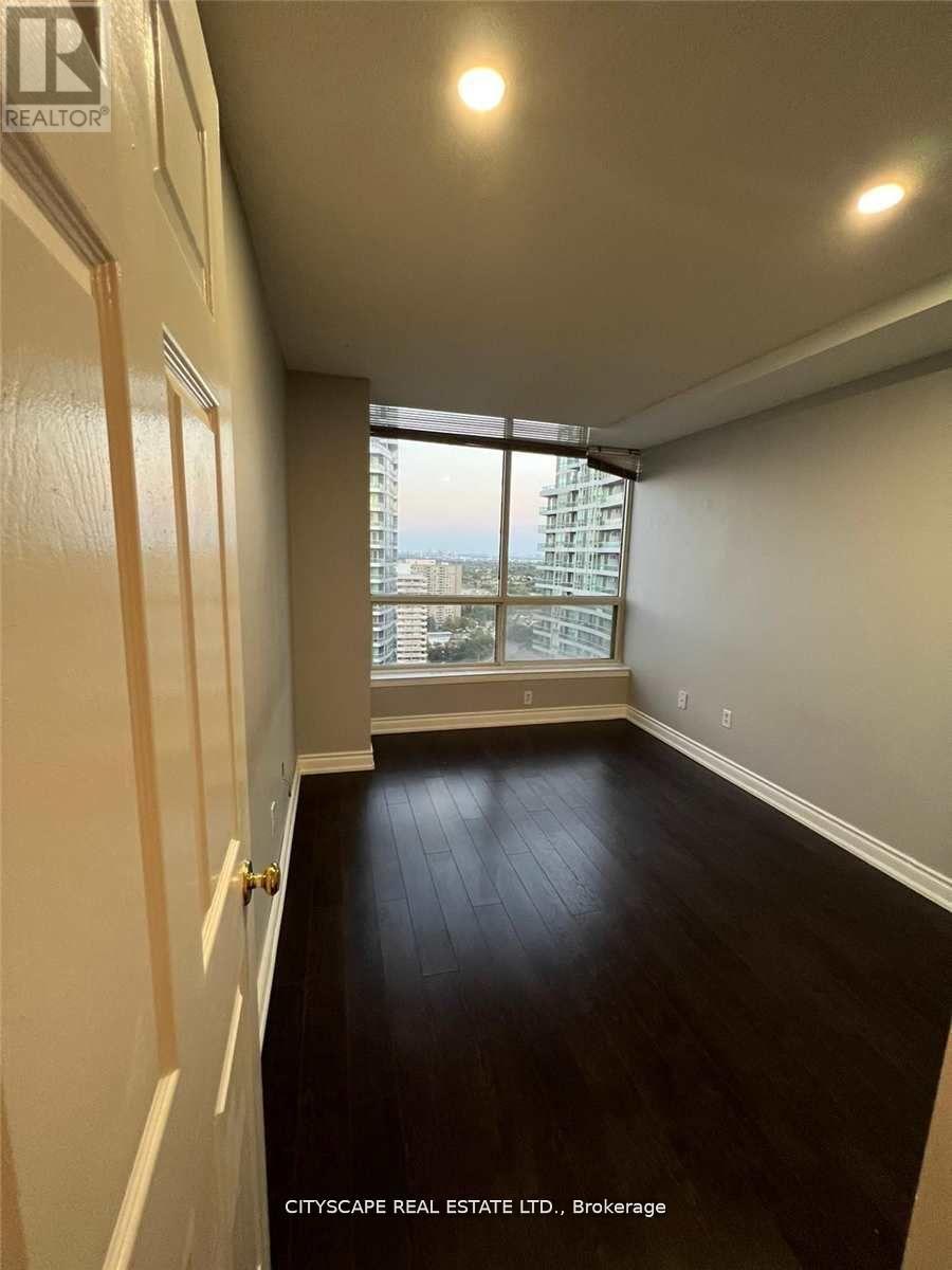 Ph 06 - 55 Elm Drive W, Mississauga, Ontario  L5B 3Z3 - Photo 8 - W12638666