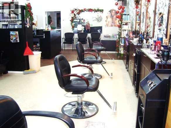 319 Main Street, Trochu, Alberta  T0M 2C0 - Photo 12 - A2275446