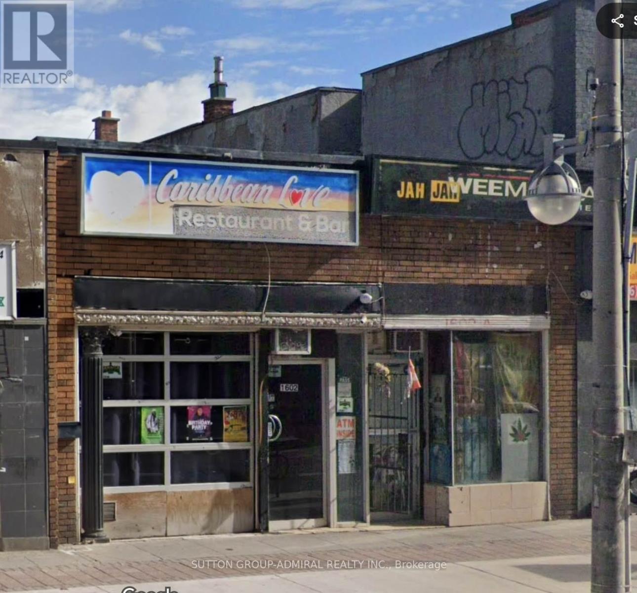 1602 Eglinton Avenue W, Toronto, Ontario M6E 2G5 - Photo 10 - W12638692