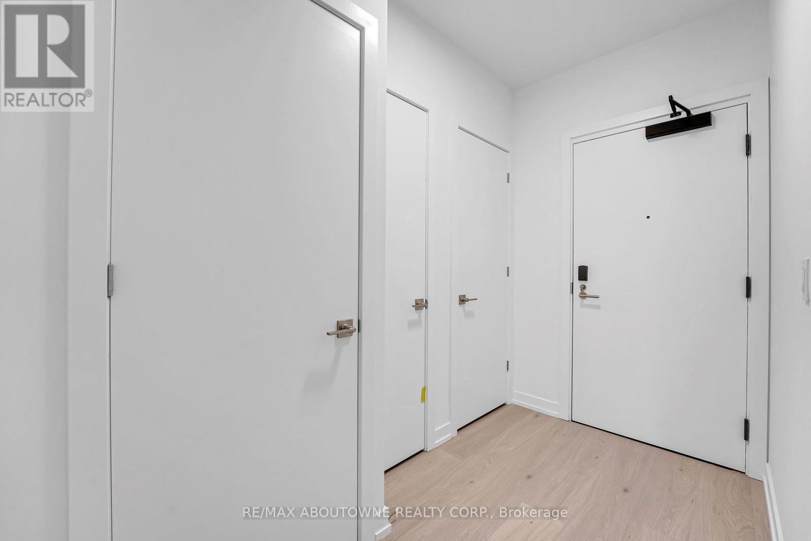 623 - 2501 Saw Whet Boulevard, Oakville, Ontario  L6M 5N2 - Photo 7 - W12638700