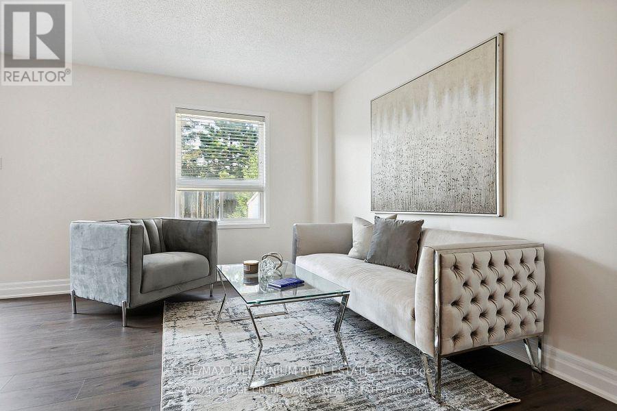 95 Woodhaven Drive, Brampton, Ontario  L7A 1Y8 - Photo 14 - W12638708