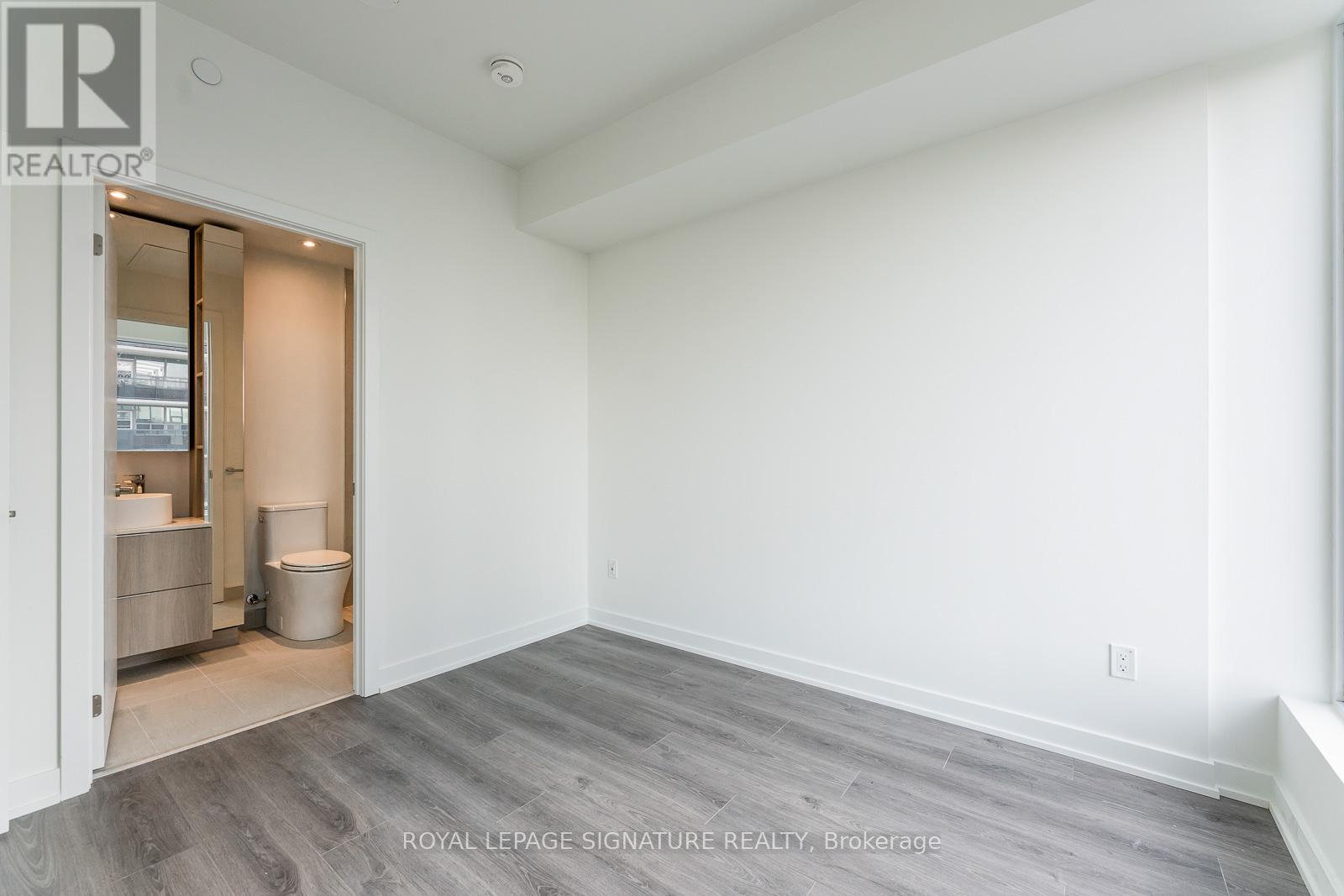 1309 - 28 Ann Street, Mississauga, Ontario  L5G 0E1 - Photo 14 - W12638740