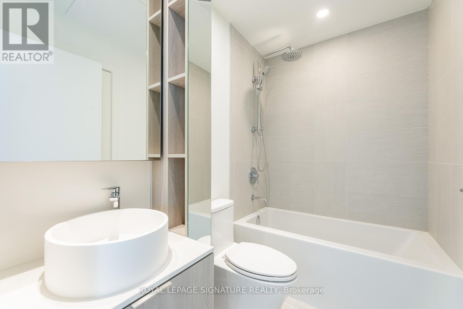 1309 - 28 Ann Street, Mississauga, Ontario  L5G 0E1 - Photo 15 - W12638740