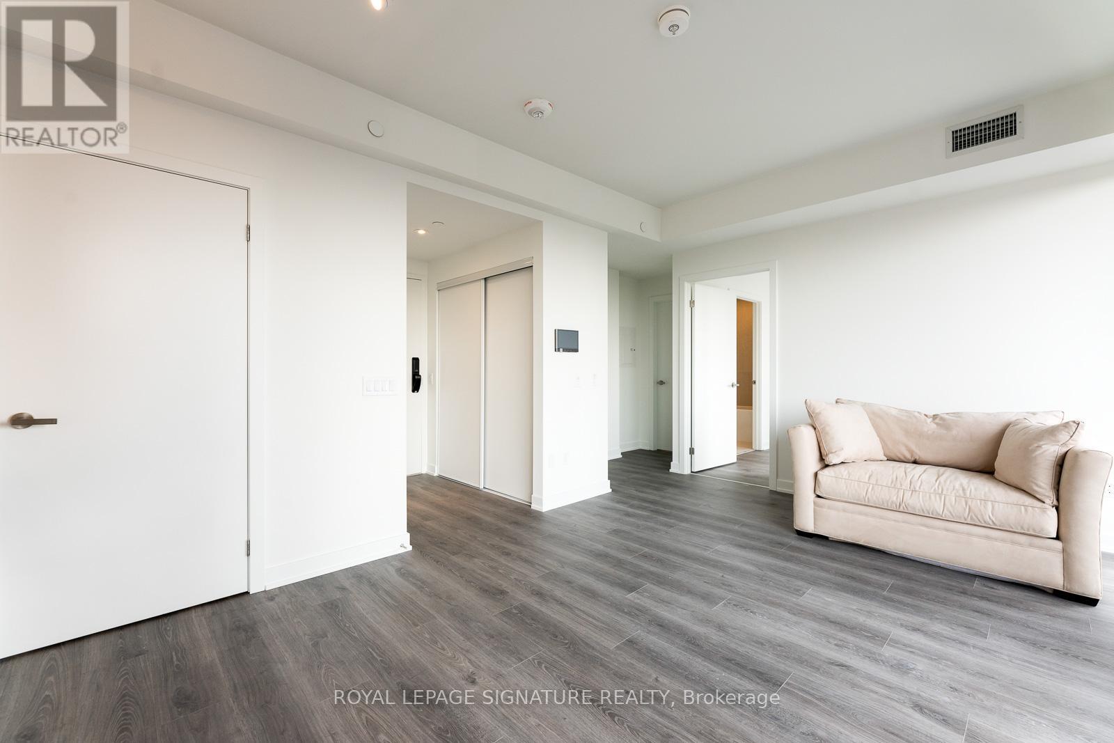 1309 - 28 Ann Street, Mississauga, Ontario  L5G 0E1 - Photo 7 - W12638740