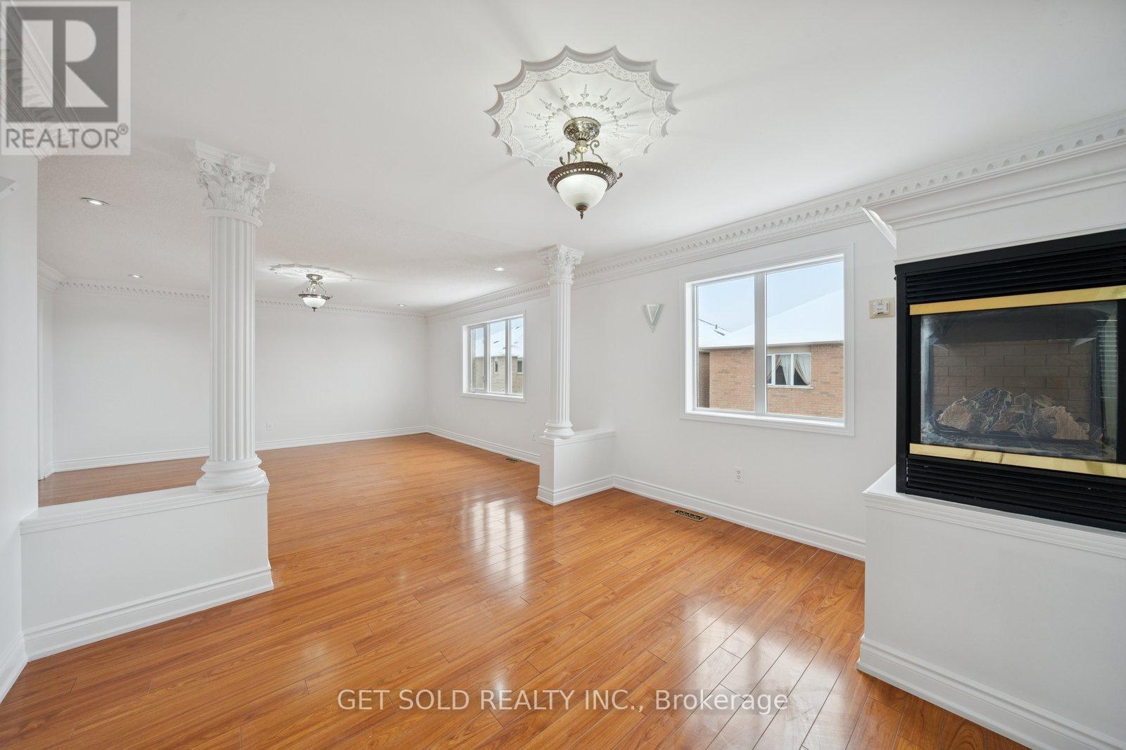 33 Tideland Drive, Brampton, Ontario  L7A 2W2 - Photo 16 - W12638742