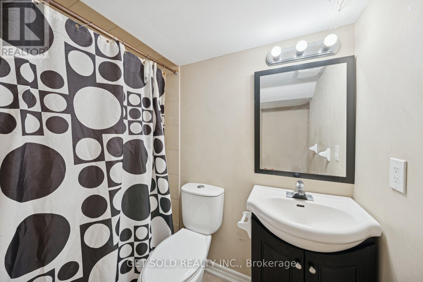 33 Tideland Drive, Brampton, Ontario  L7A 2W2 - Photo 28 - W12638742