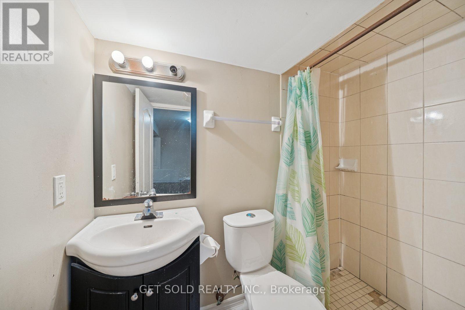 33 Tideland Drive, Brampton, Ontario  L7A 2W2 - Photo 31 - W12638742