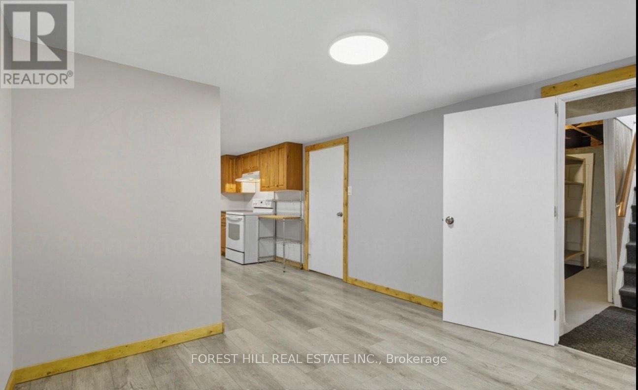 Bsmt - 27 Broadmoor Avenue, Kitchener, Ontario  N2C 1Y6 - Photo 3 - X12638674