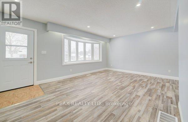 659 Gladstone Drive, Woodstock, Ontario  N4S 5S7 - Photo 19 - X12638756