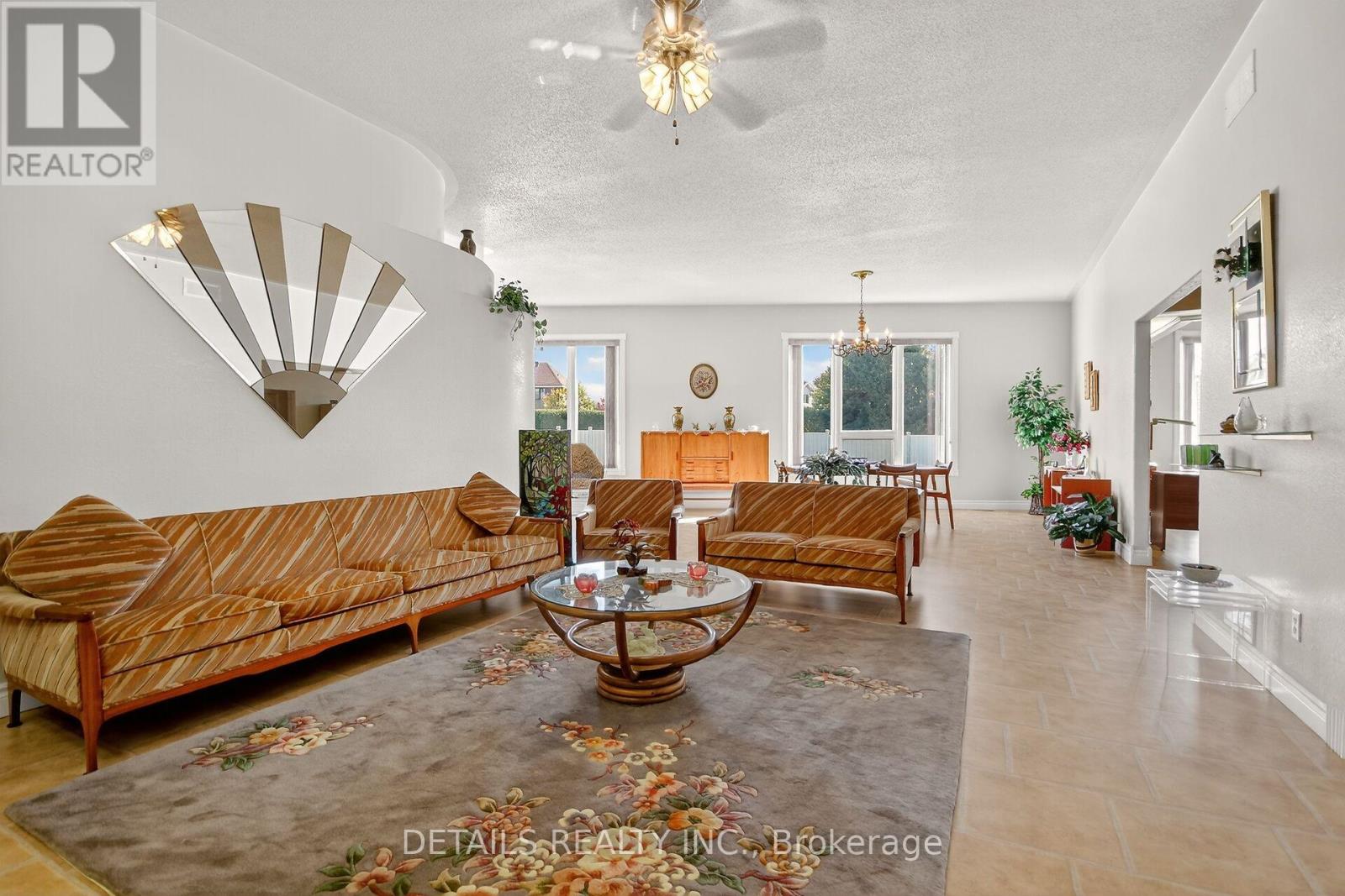 7 Eagle Chase Court, Ottawa, Ontario  K2J 3N5 - Photo 12 - X12478005