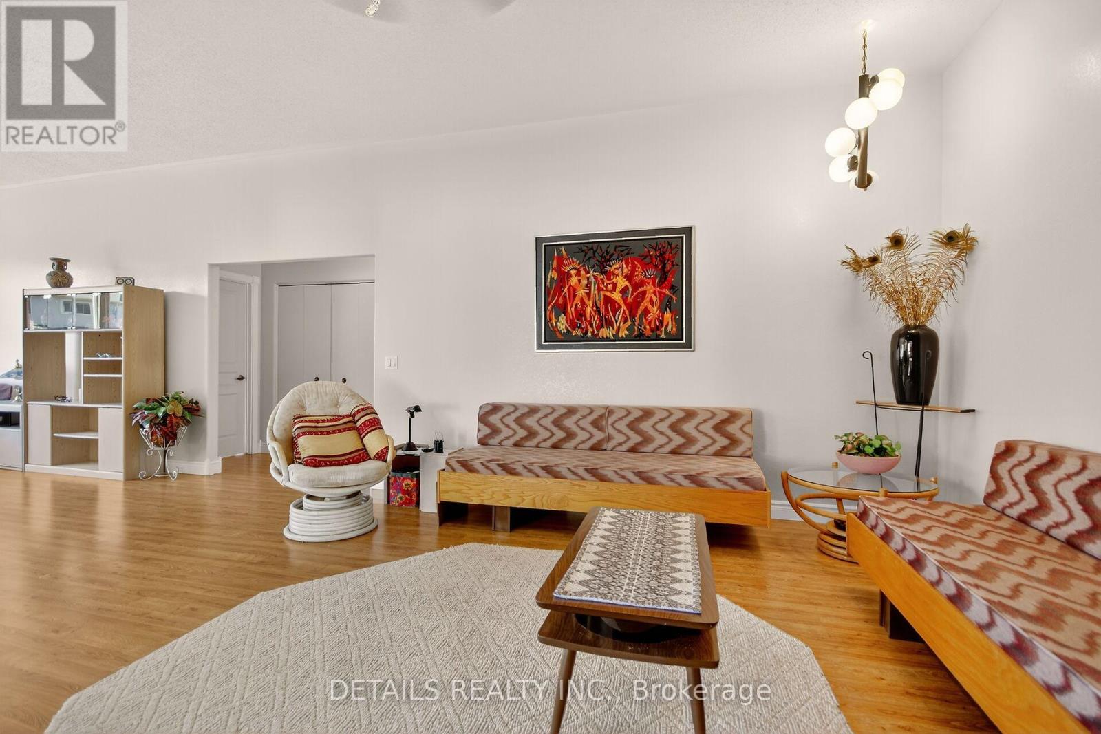 7 Eagle Chase Court, Ottawa, Ontario  K2J 3N5 - Photo 25 - X12478005