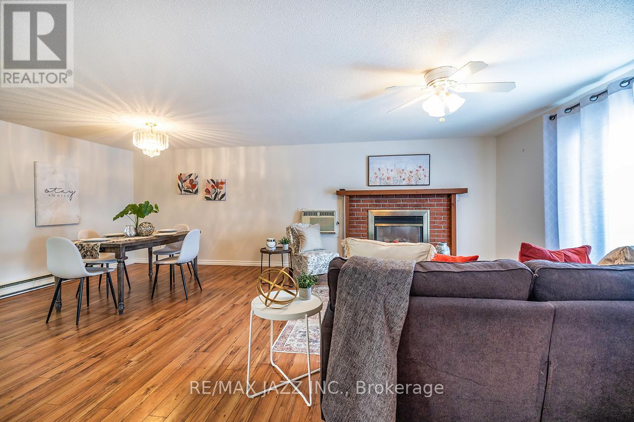 119 Wilmot Trail, Clarington, Ontario  L1B 1B9 - Photo 10 - E12638772