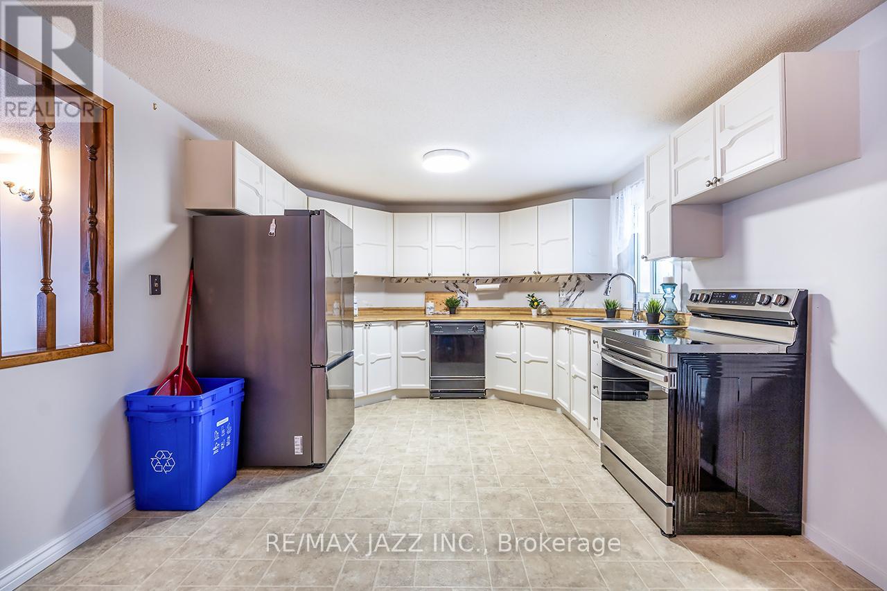 119 Wilmot Trail, Clarington, Ontario  L1B 1B9 - Photo 22 - E12638772