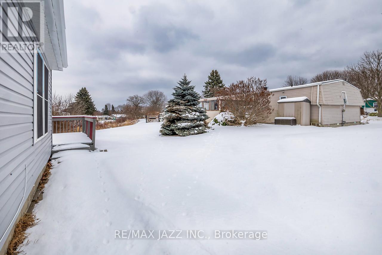 119 Wilmot Trail, Clarington, Ontario  L1B 1B9 - Photo 34 - E12638772