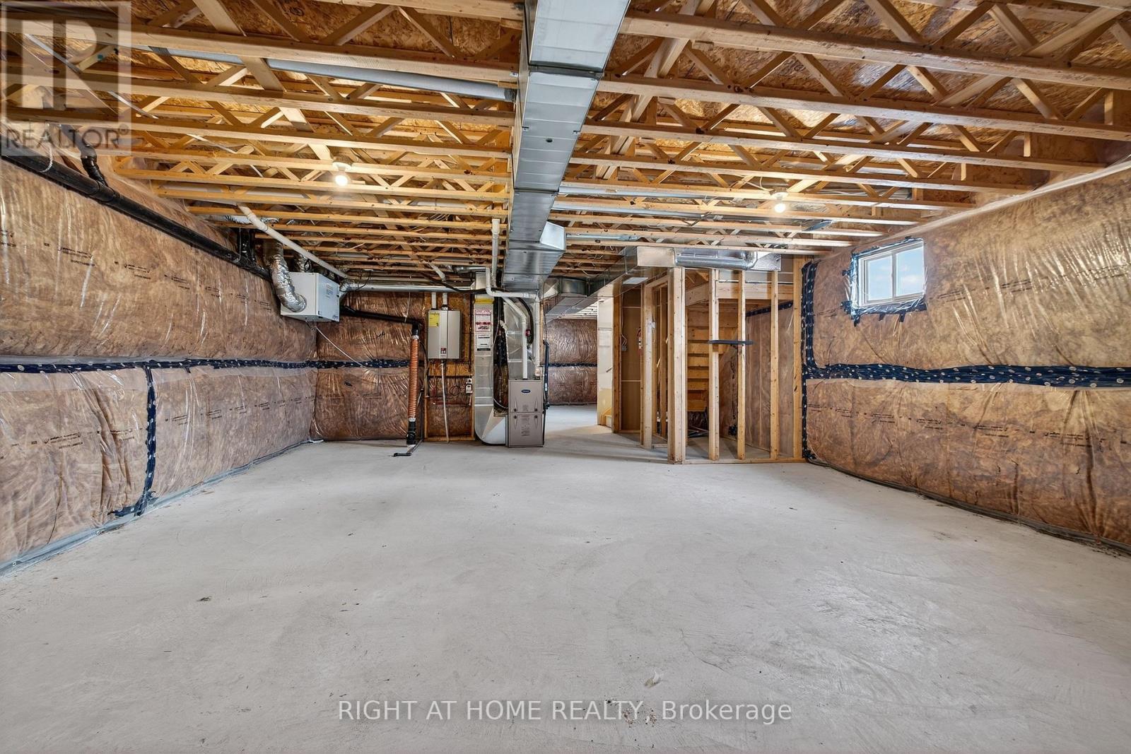 73 Brennan Crescent, Loyalist, Ontario  K0H 2H0 - Photo 31 - X12584322