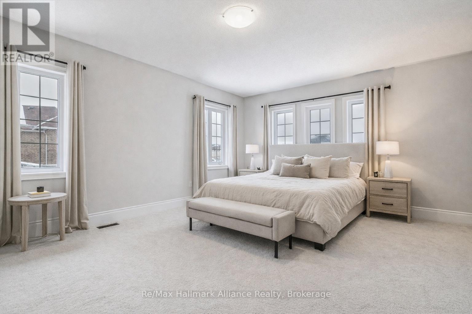 425 Threshing Mill Boulevard, Oakville, Ontario  L6H 0T4 - Photo 18 - W12638820