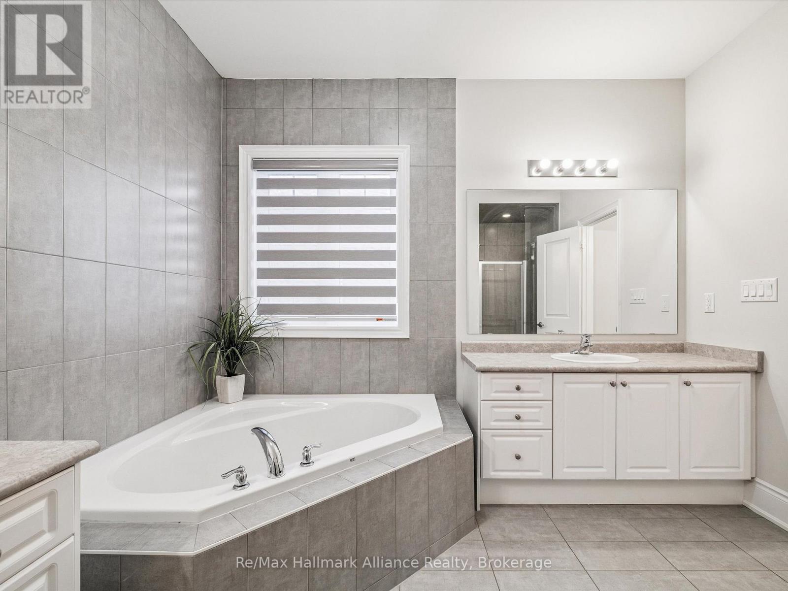 425 Threshing Mill Boulevard, Oakville, Ontario  L6H 0T4 - Photo 20 - W12638820