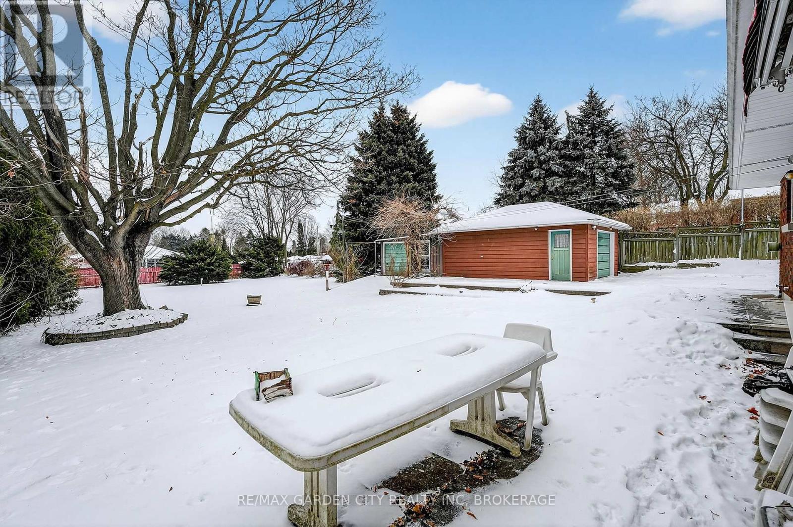 13 Chestnut Street, Pelham (Fonthill), Ontario  L0S 1E3 - Photo 30 - X12638834