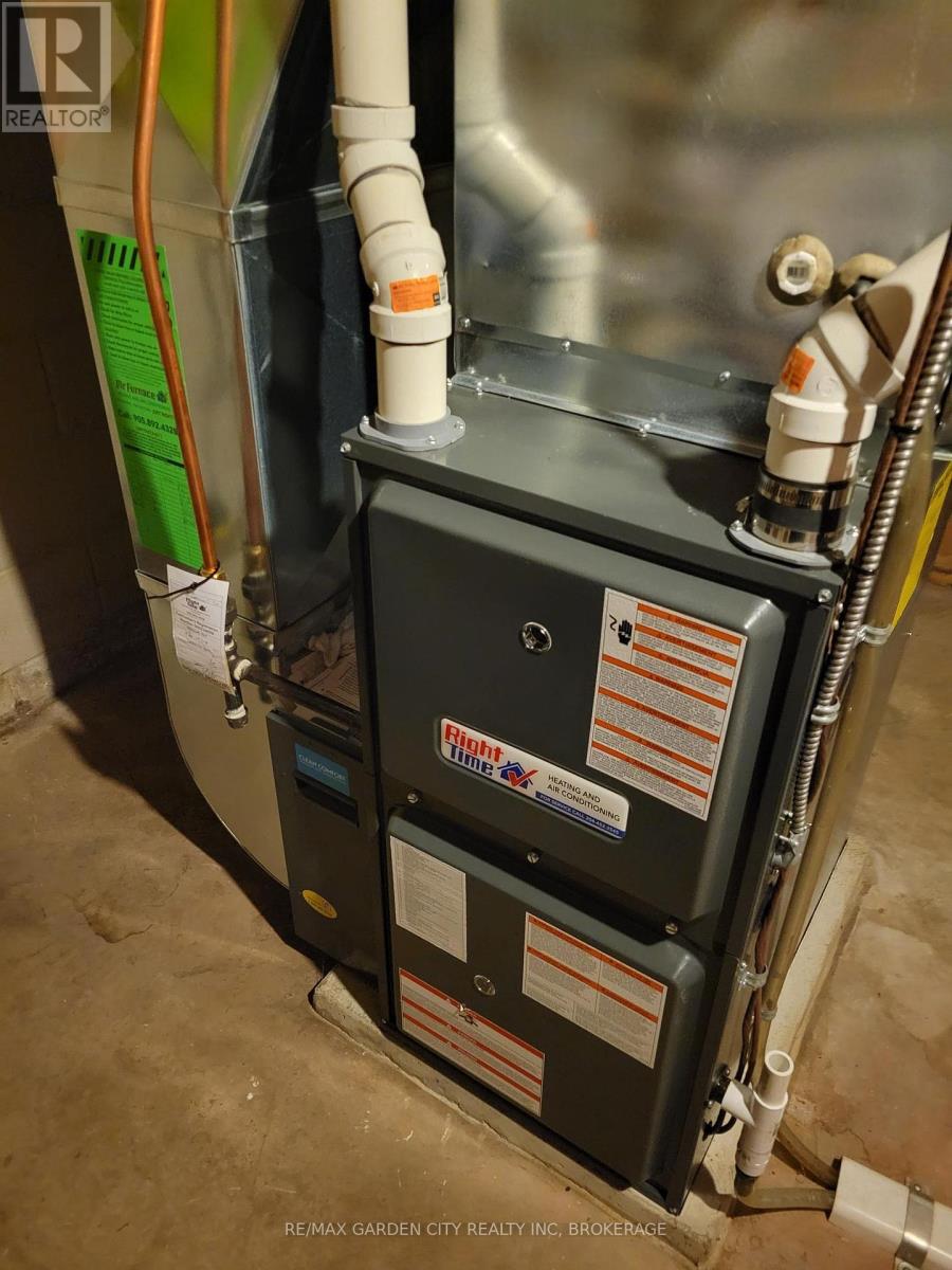 13 Chestnut Street, Pelham (Fonthill), Ontario  L0S 1E3 - Photo 38 - X12638834