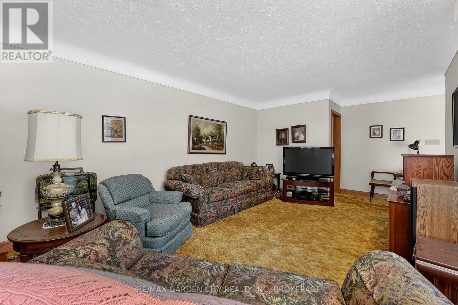 13 Chestnut Street, Pelham (Fonthill), Ontario  L0S 1E3 - Photo 8 - X12638834