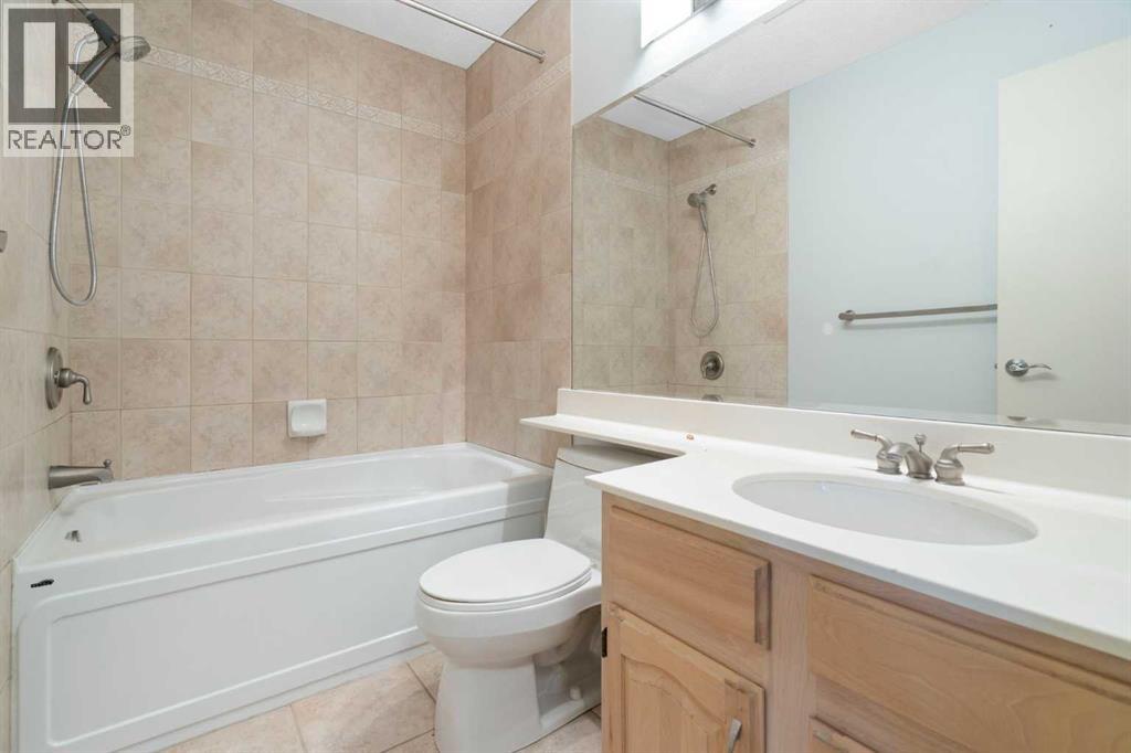 1447 Acadia Drive Se, Calgary, Alberta  T2J 5B1 - Photo 27 - A2275400