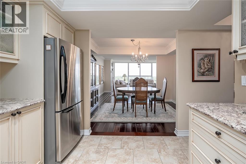 1271 Walden Circle Unit# Ph105, Mississauga, Ontario  L5J 4R4 - Photo 7 - 40757938