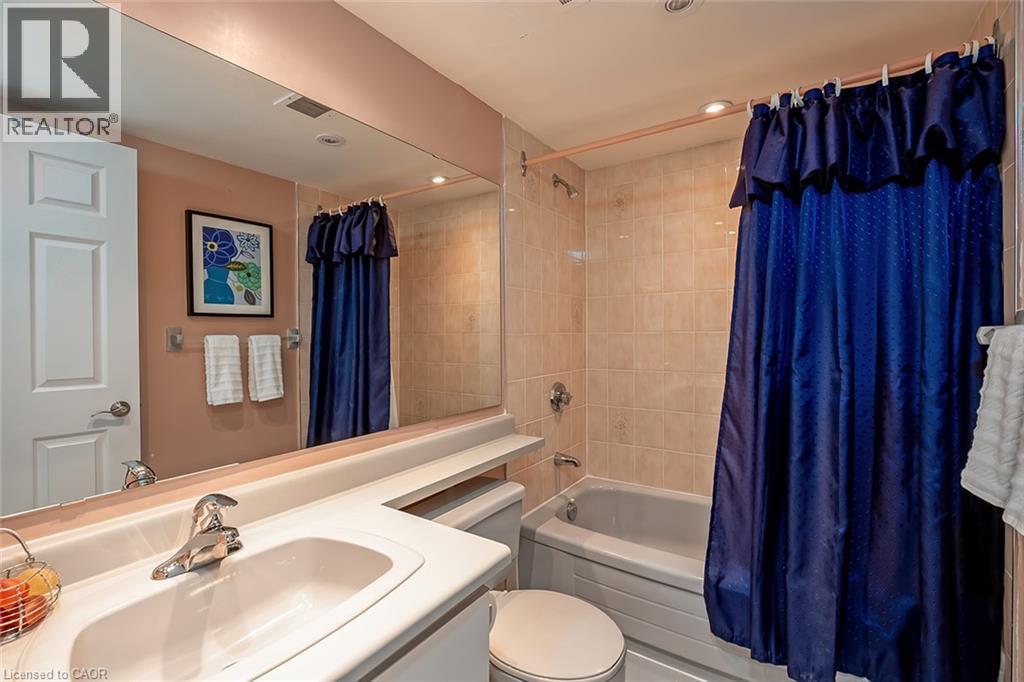 1271 Walden Circle Unit# Ph105, Mississauga, Ontario  L5J 4R4 - Photo 21 - 40757938