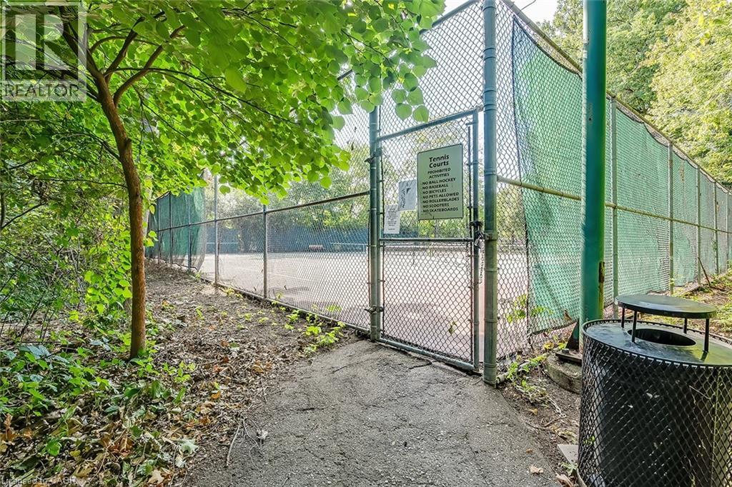 1271 Walden Circle Unit# Ph105, Mississauga, Ontario  L5J 4R4 - Photo 38 - 40757938