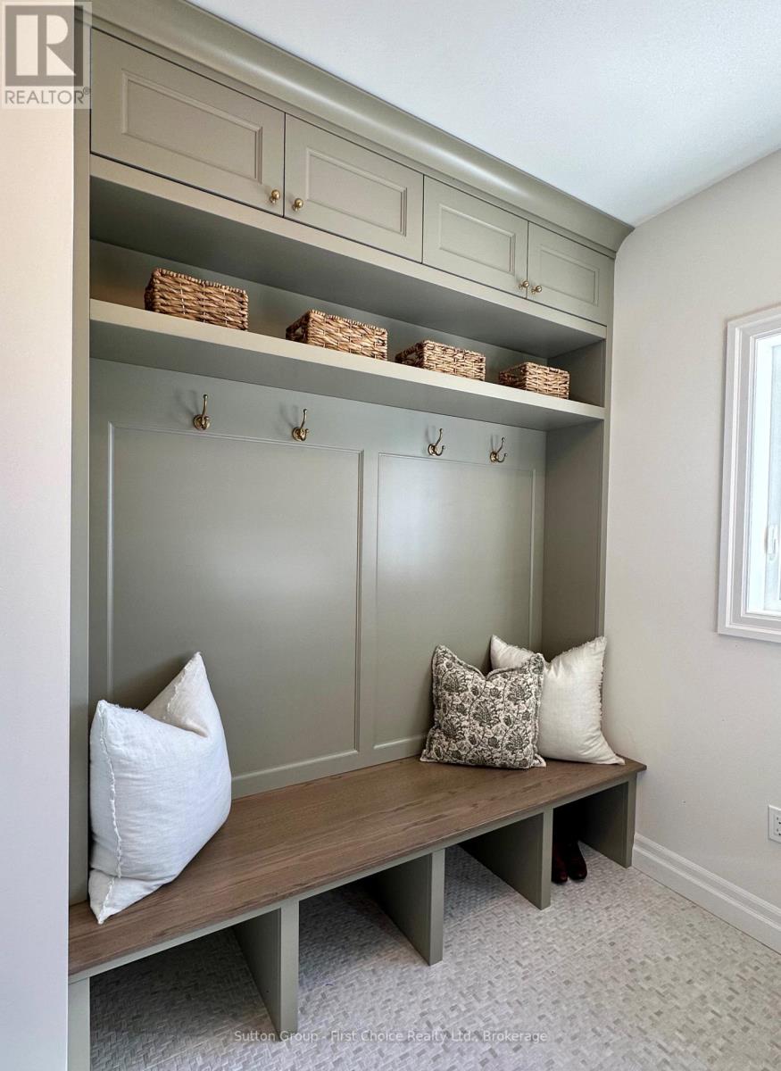 73588 Irene Crescent, Bluewater, Ontario N0M 2T0 - Photo 13 - X12638824