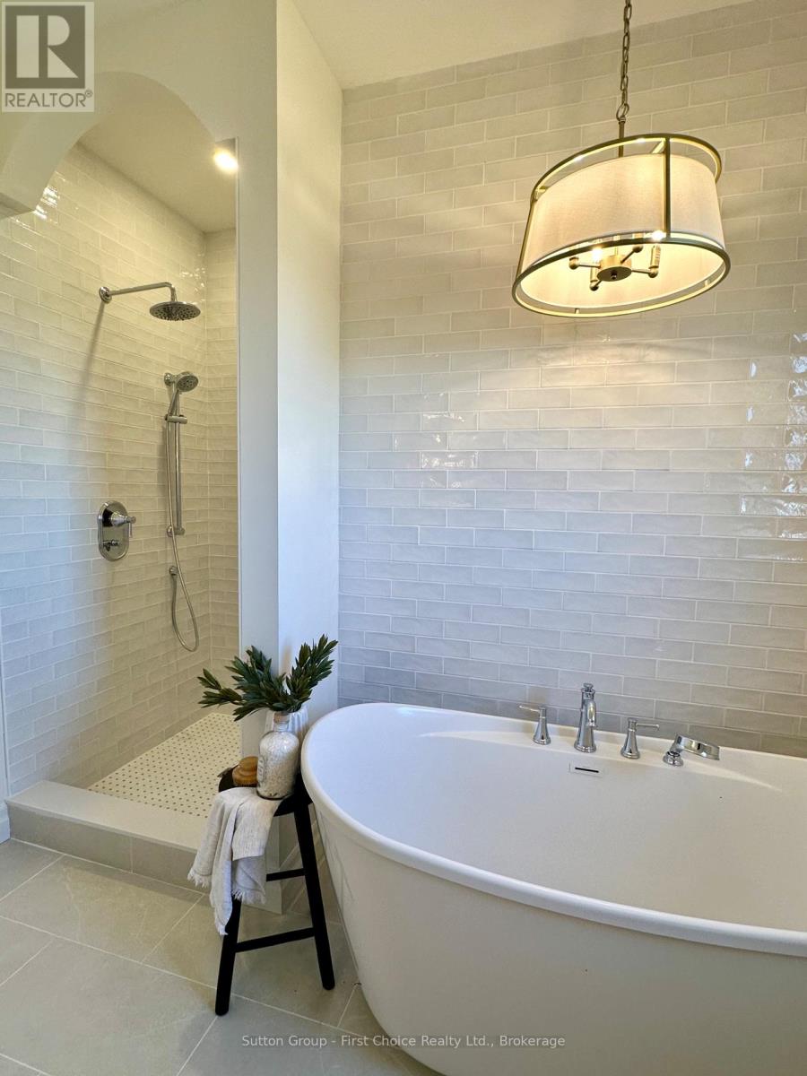 73588 Irene Crescent, Bluewater, Ontario N0M 2T0 - Photo 31 - X12638824