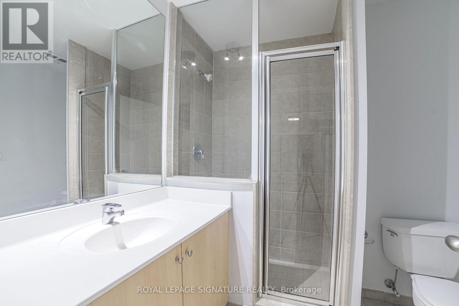 402 - 11 Soho Street, Toronto, Ontario  M5T 3L7 - Photo 15 - C12638774