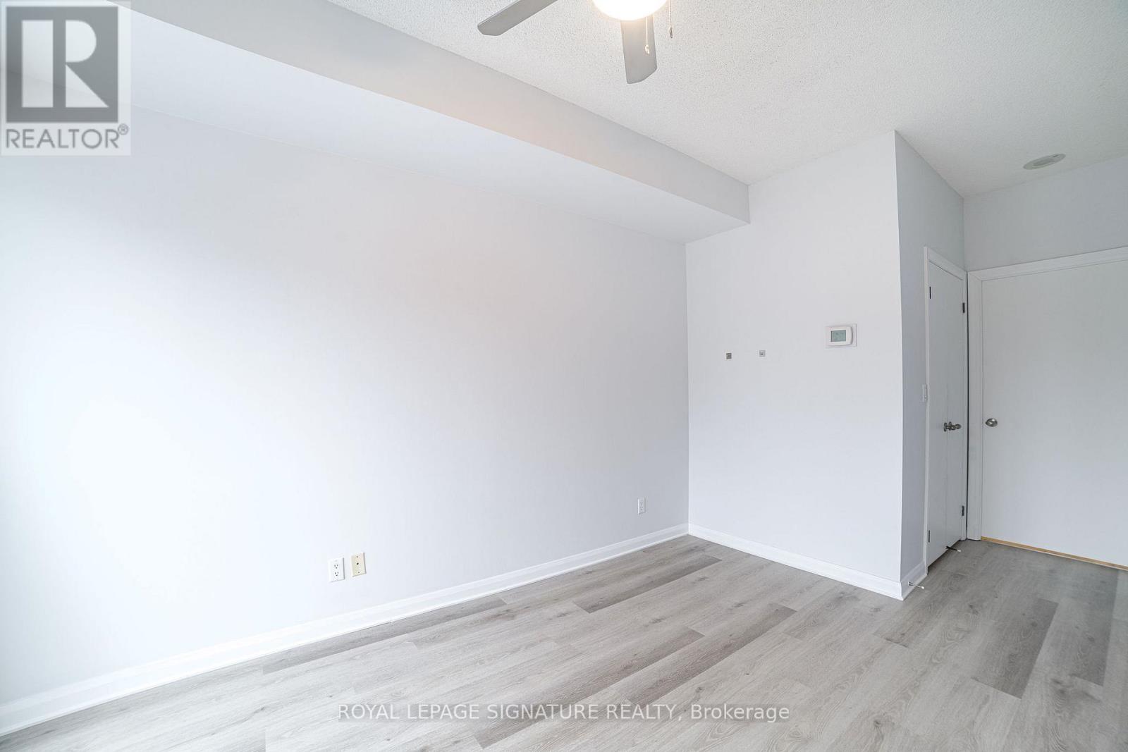 402 - 11 Soho Street, Toronto, Ontario  M5T 3L7 - Photo 6 - C12638774