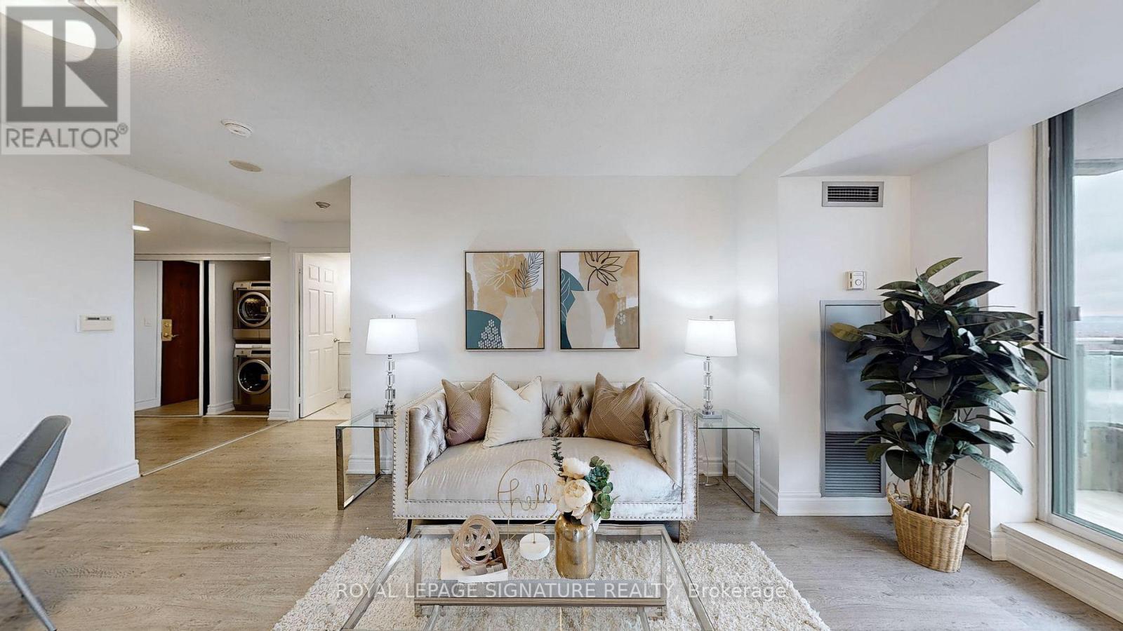 2308 - 3 Pemberton Avenue, Toronto, Ontario  M2M 4M1 - Photo 4 - C12638796