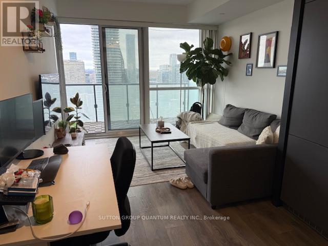 4705 - 15 Grenville Street W, Toronto, Ontario  M5Y 0B9 - Photo 3 - C12638808