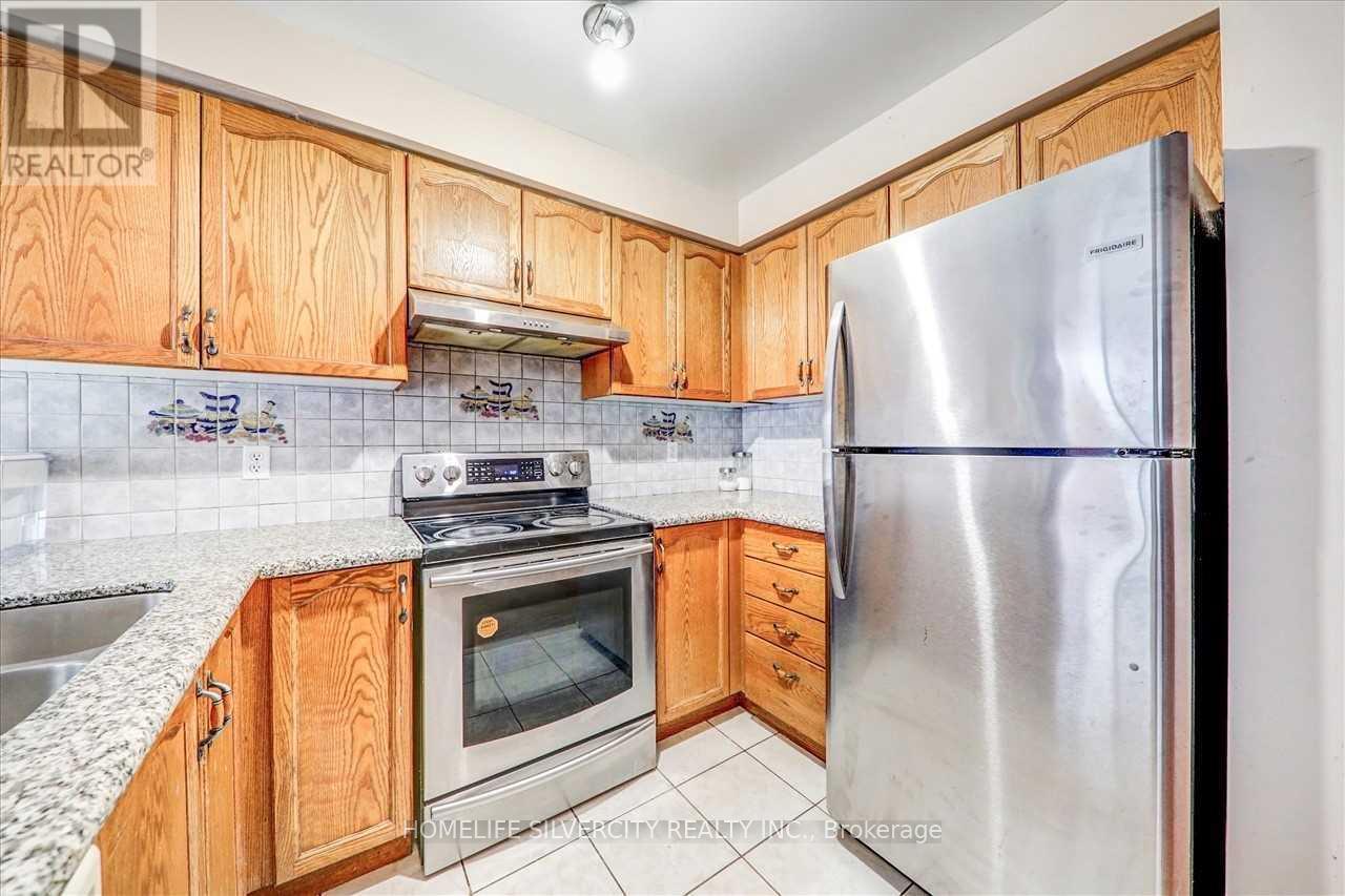 350-A Aylesworth Avenue, Toronto, Ontario  M1N 2K2 - Photo 14 - E12638836