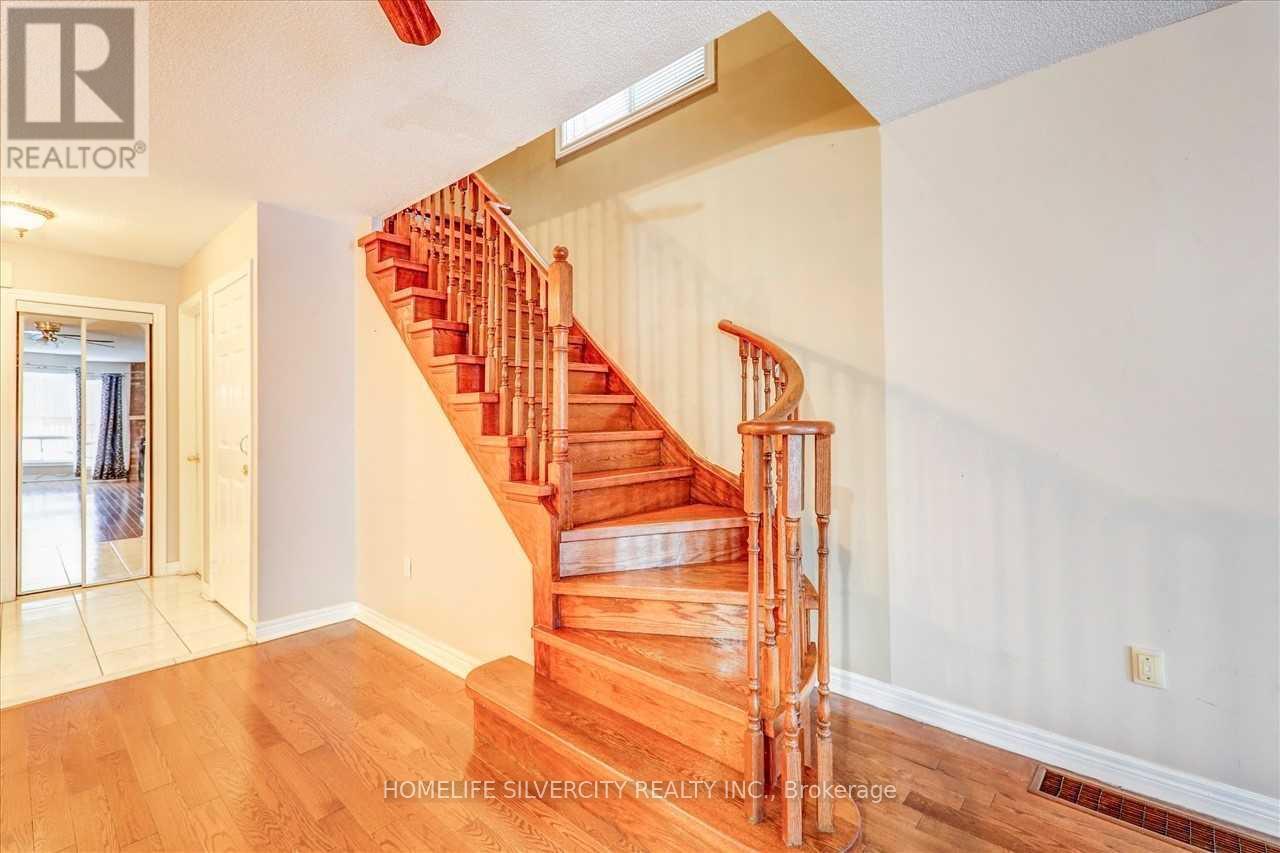 350-A Aylesworth Avenue, Toronto, Ontario  M1N 2K2 - Photo 17 - E12638836