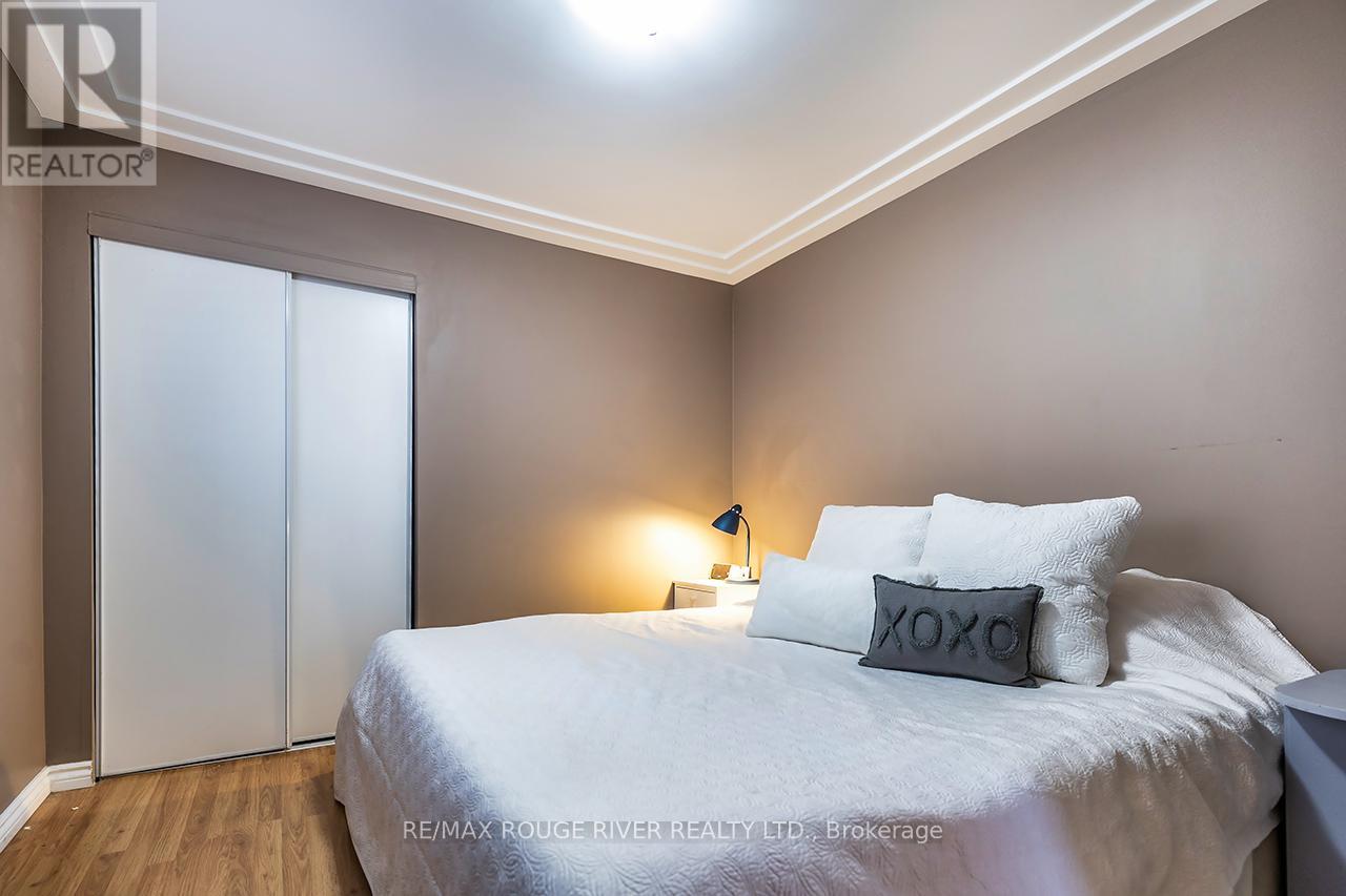 8 Birch Crescent, Ajax, Ontario  L1S 1X4 - Photo 13 - E12638686