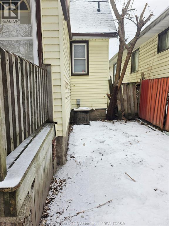 1686 Mercer Street, Windsor, Ontario N8X 3P7 - Photo 4 - 25031738