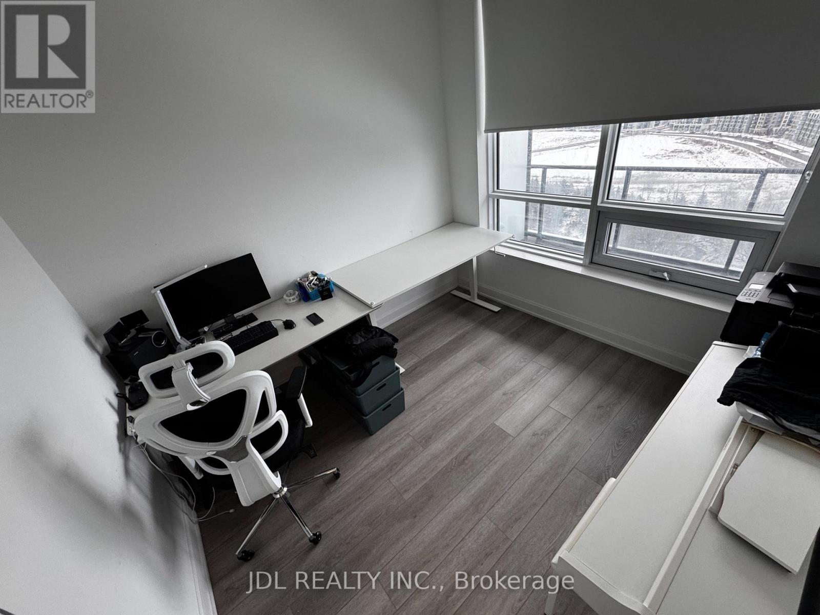 8 Water Walk Drive, Markham, Ontario  L3R 6L4 - Photo 5 - N12638780