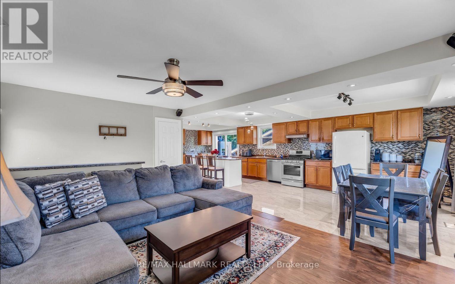 1060 Elgin Street, Newmarket, Ontario  L3Y 3C1 - Photo 11 - N12638828