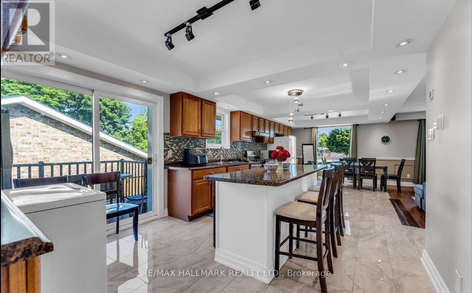 1060 Elgin Street, Newmarket, Ontario  L3Y 3C1 - Photo 12 - N12638828