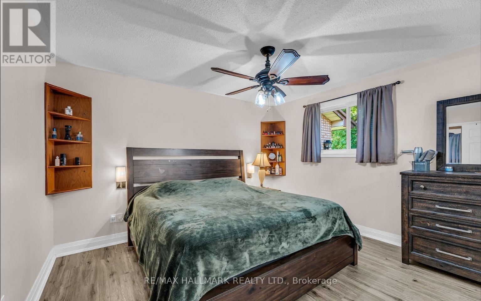 1060 Elgin Street, Newmarket, Ontario  L3Y 3C1 - Photo 25 - N12638828