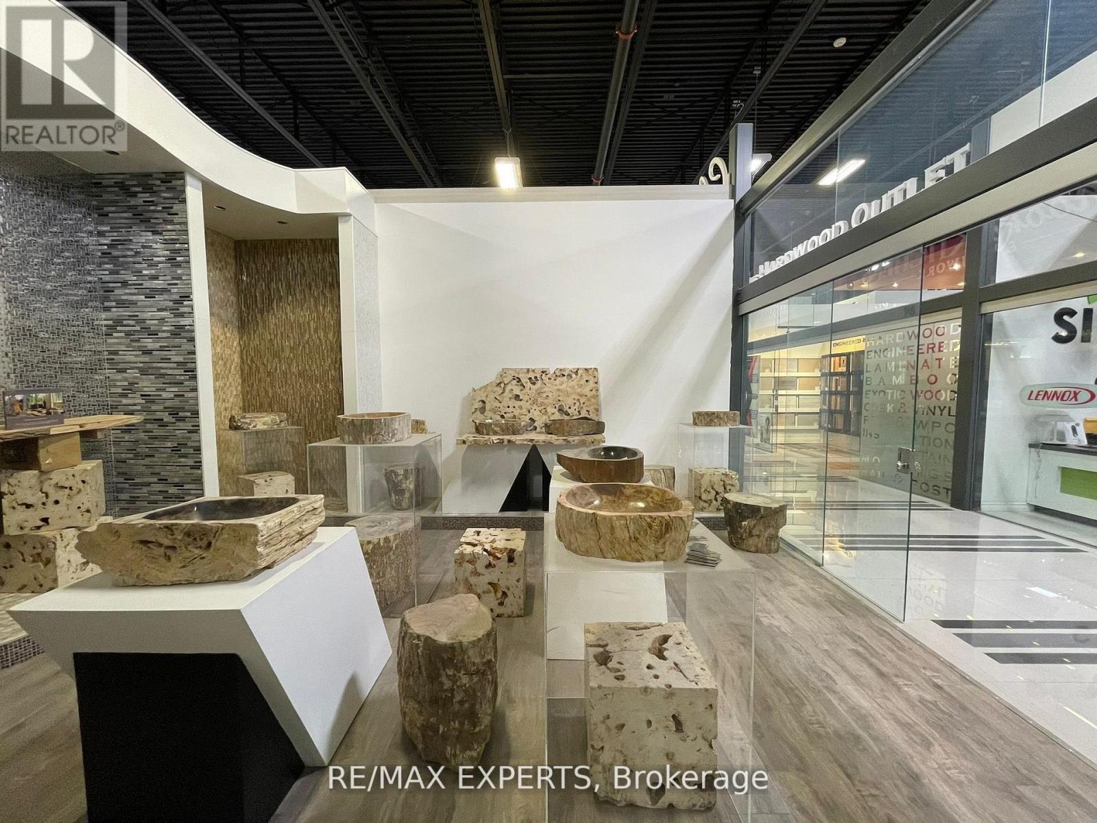 61 - 7250 Keele Street, Vaughan, Ontario  L4K 1Z8 - Photo 7 - N12638832